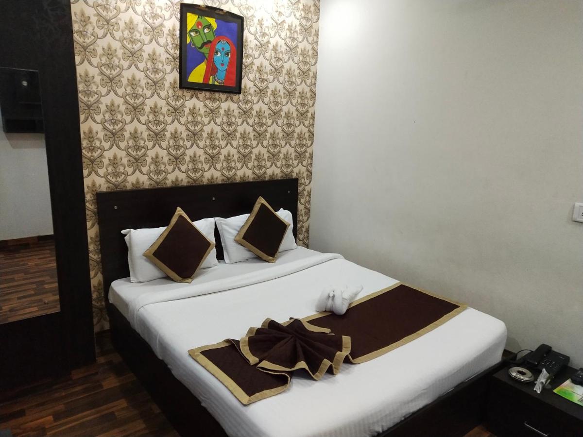 Hotel Mohit Palace Jaipur Eksteriør billede
